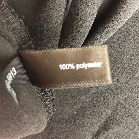 The limited black and white blouse size med - Picture 7 of 7